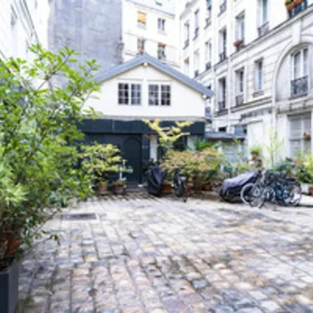 Magnificent Bright And Atypical With Garden *